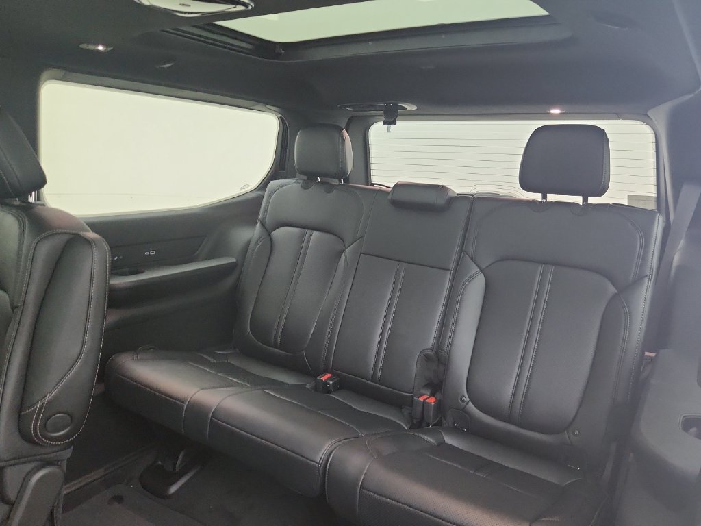 New 2026 Jeep Grand Wagoneer Limited AWD/4WD image 31