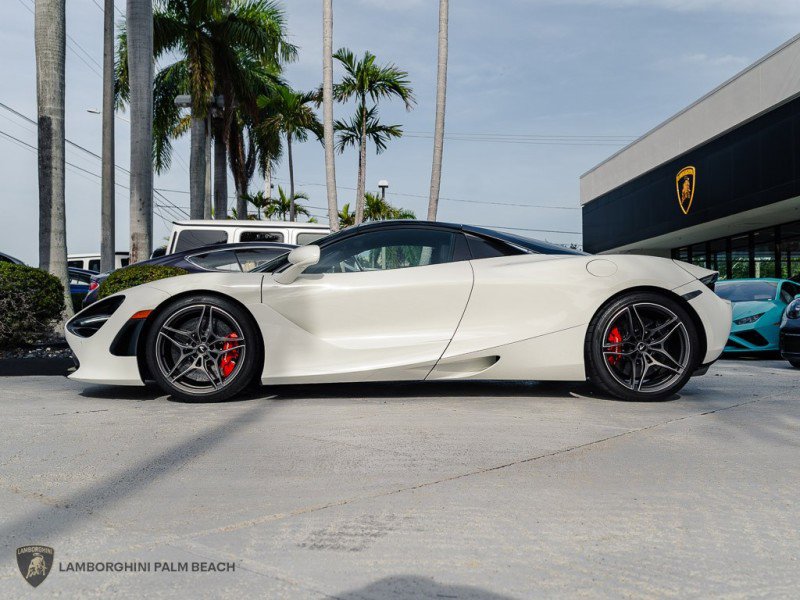 Used 2021 McLaren 720S Luxury image 2