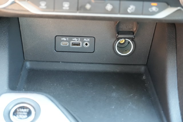 Used 2022 Nissan Sentra SV w/ All-Weather Package FWD image 35
