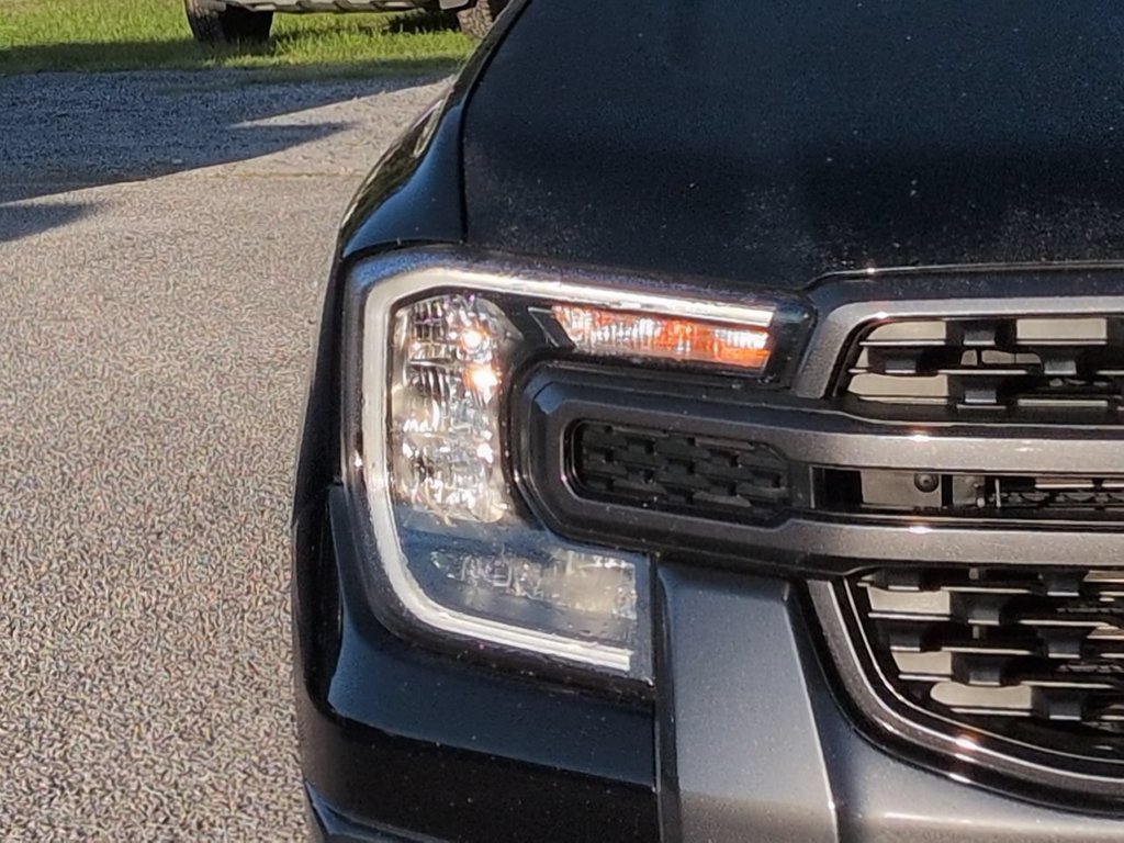 Used 2024 Ford Ranger XLT w/ Trailer Tow Package RWD image 10