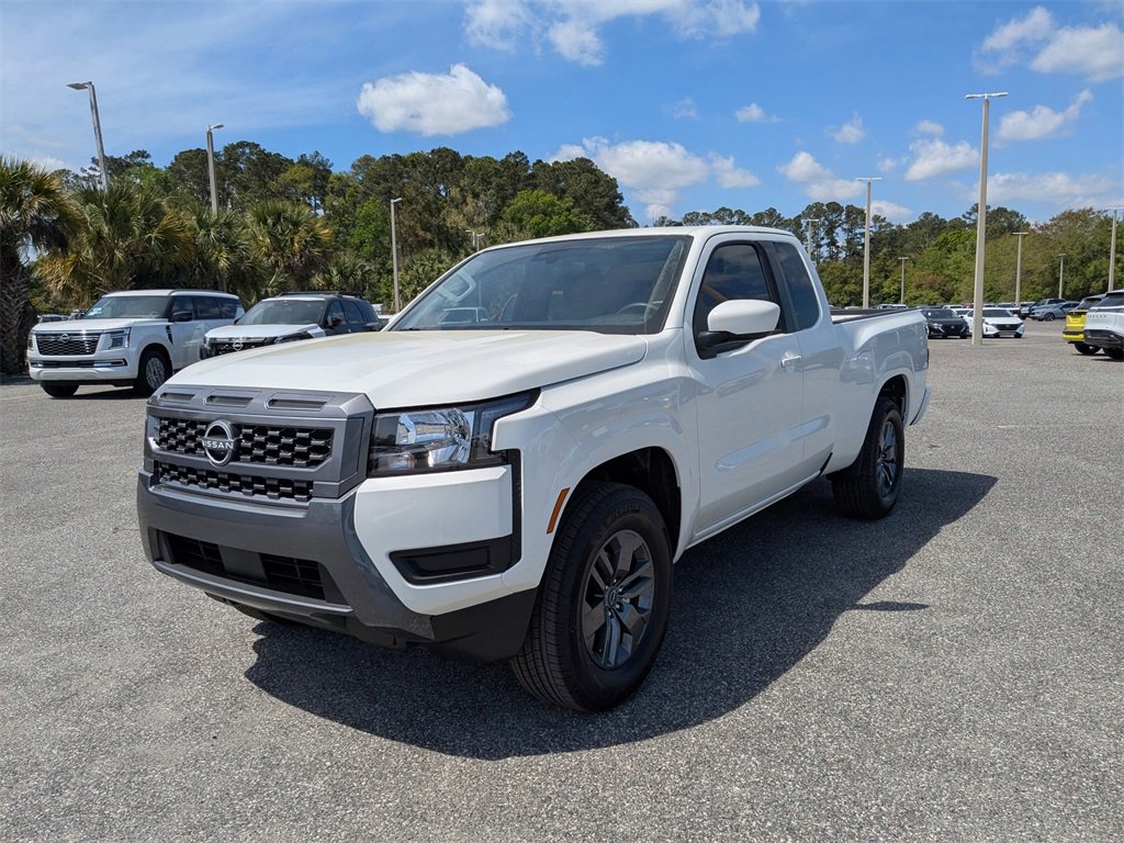 New 2025 Nissan Frontier SV image 8