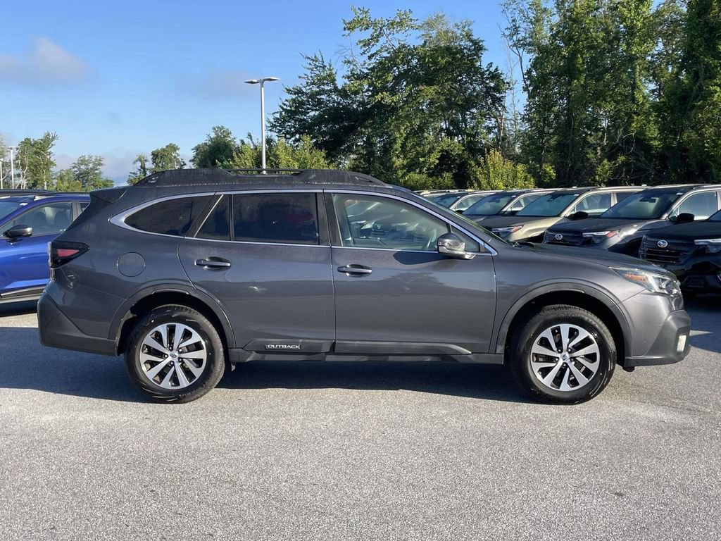 Used 2021 Subaru Outback Premium AWD/4WD image 27