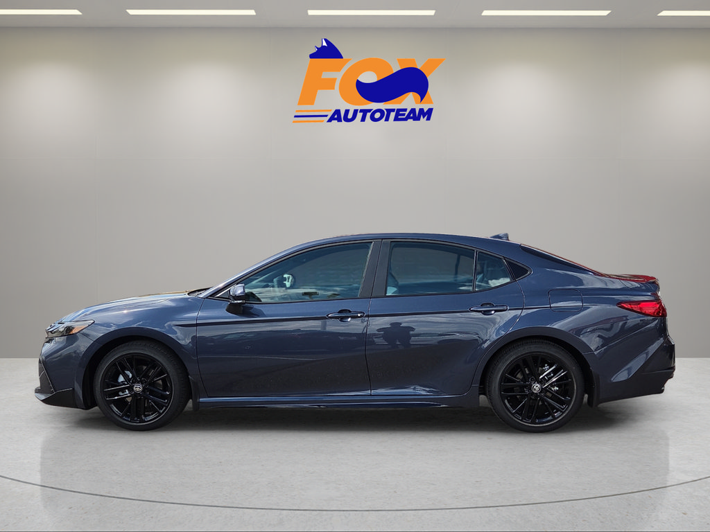 New 2026 Toyota Camry SE w/ Convenience Package FWD image 2
