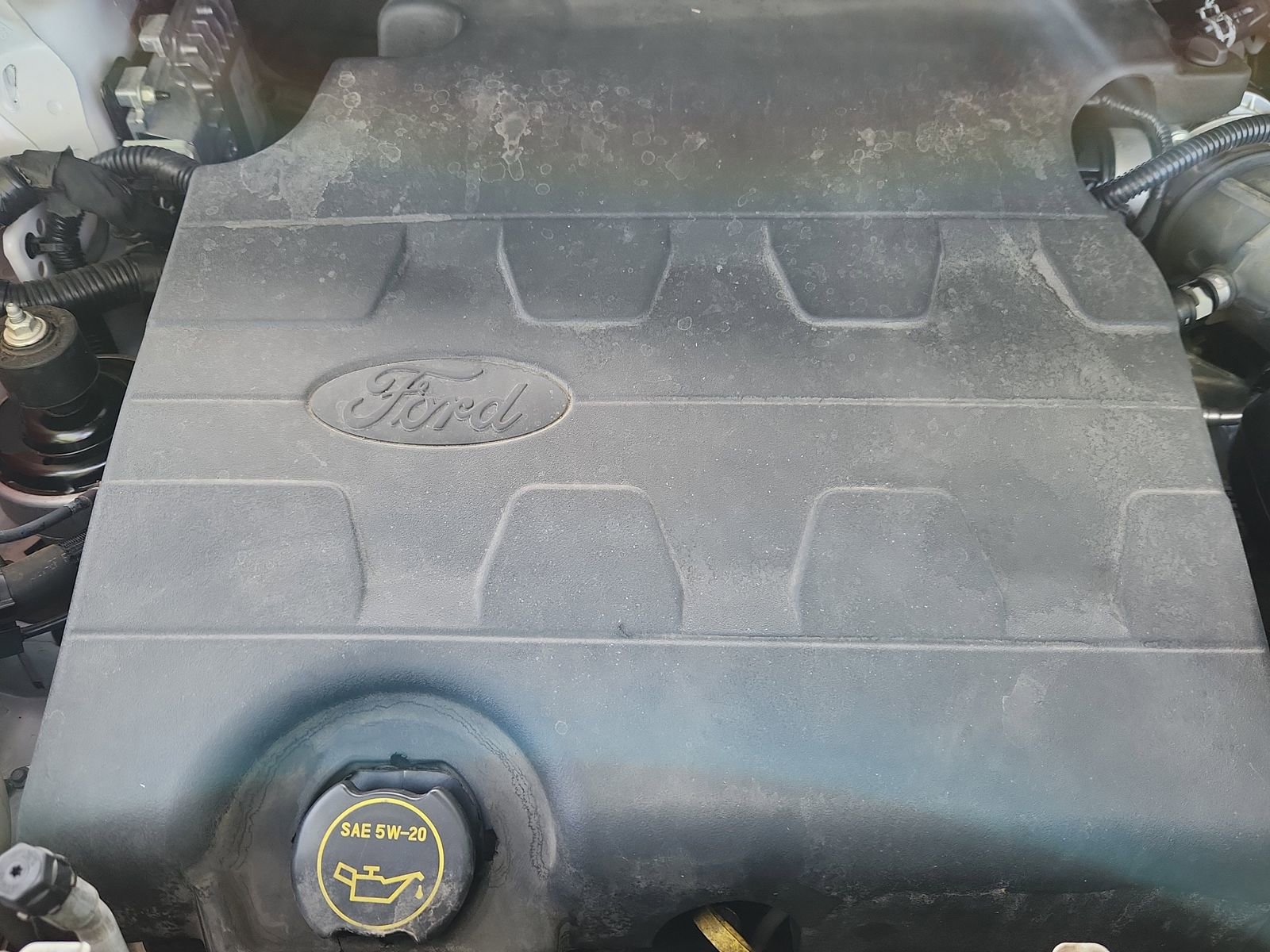 Used 2017 Ford Edge Titanium w/ Equipment Group 302A FWD image 17
