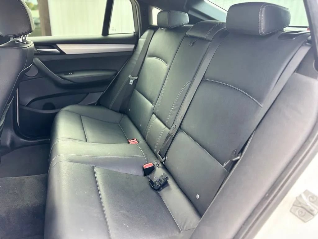 Used 2017 BMW X4 M40i AWD/4WD image 18