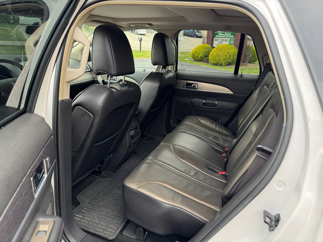 Used 2011 Lincoln MKX AWD w/ 102A Rapid Spec Order Code image 20