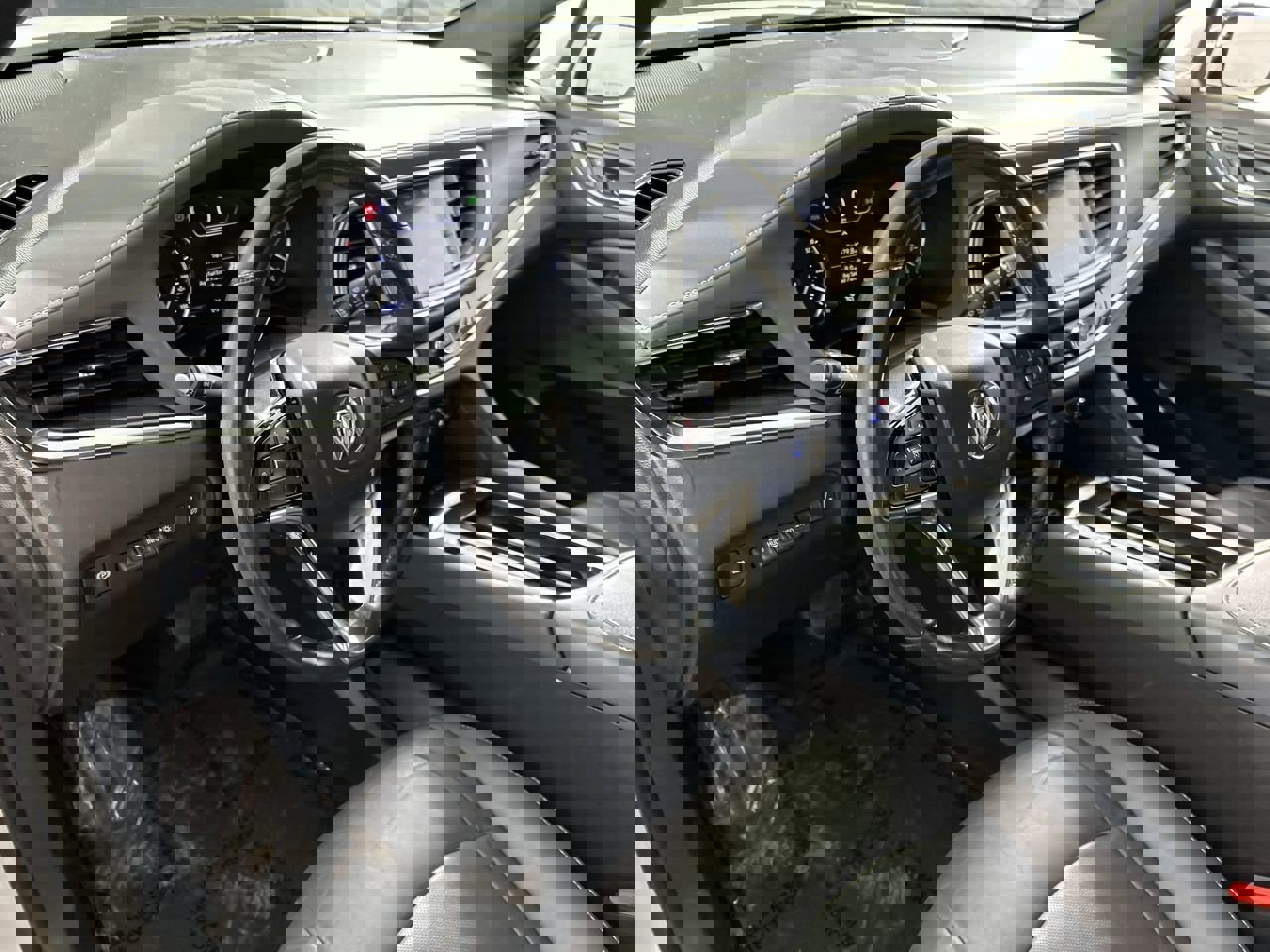 Used 2024 Buick Enclave Premium image 11