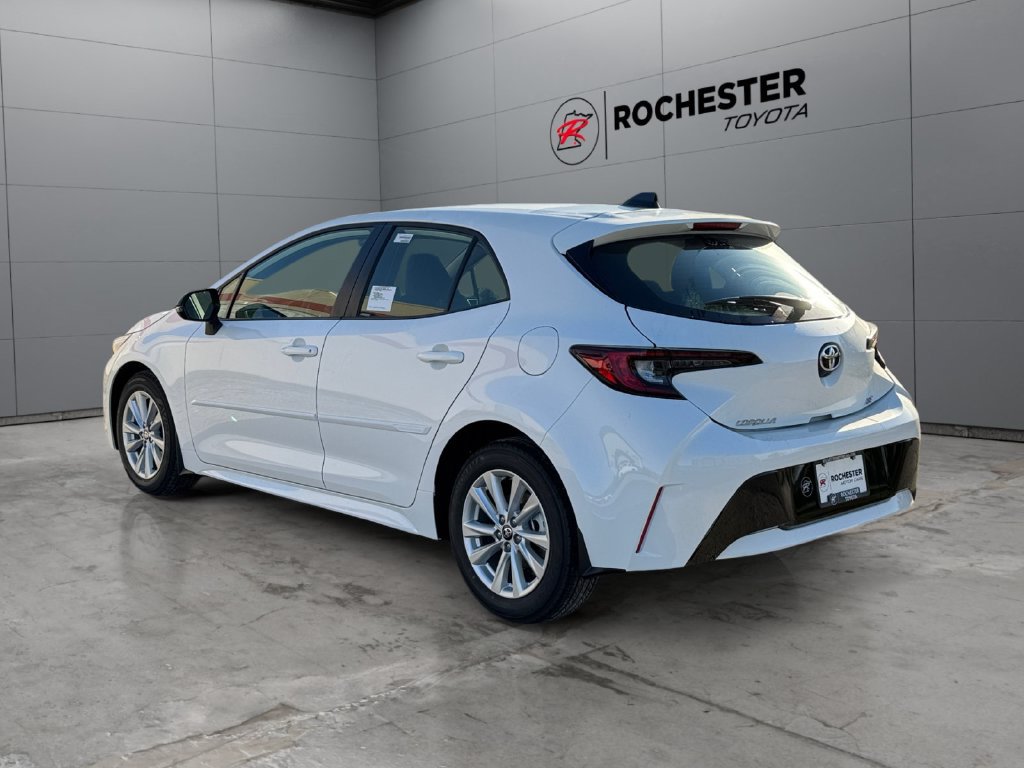 New 2027 Toyota Corolla SE FWD image 3