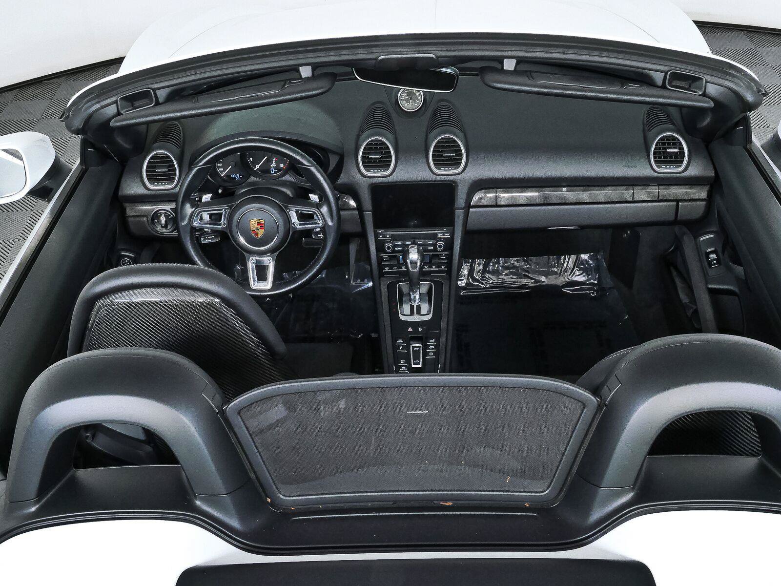 Used 2021 Porsche 718 Boxster Spyder RWD image 28