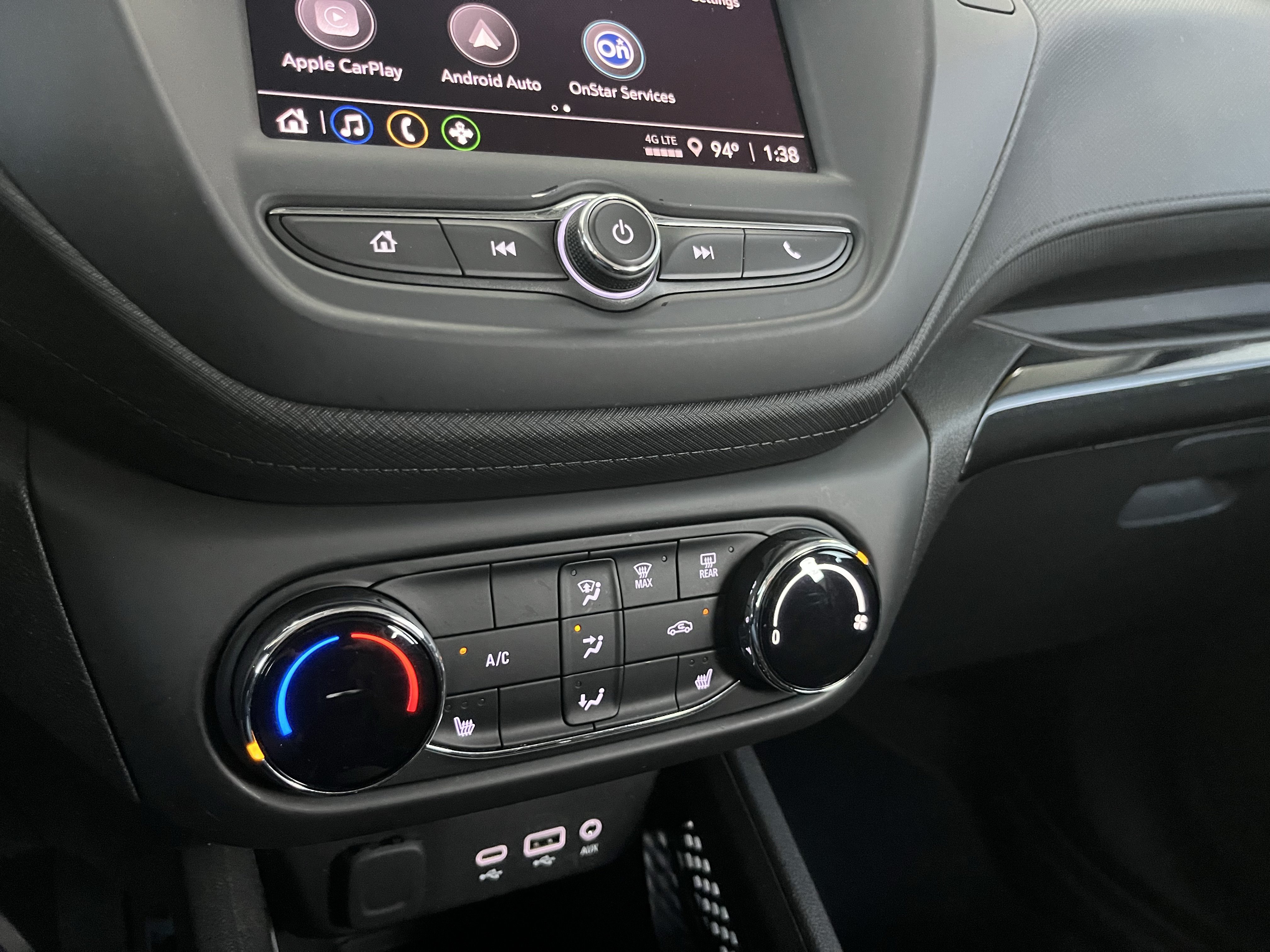 Used 2023 Chevrolet TrailBlazer LT FWD image 9