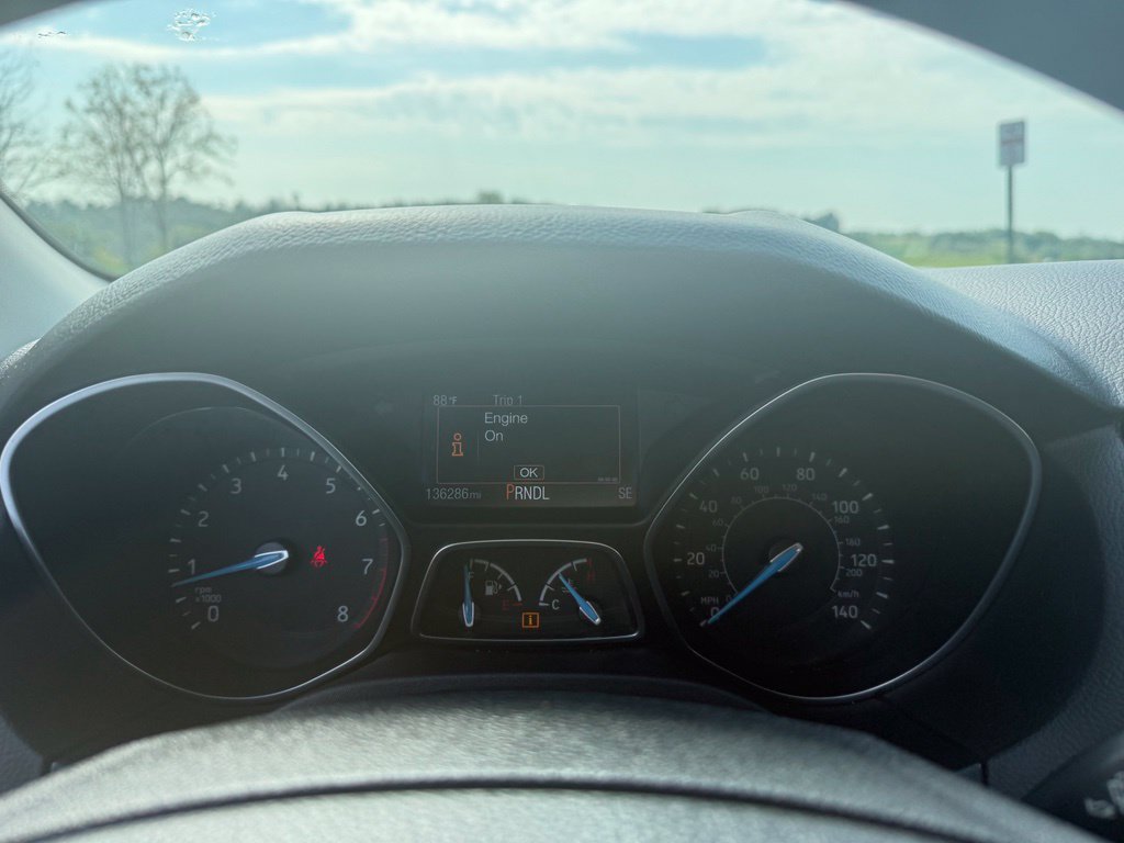 Used 2016 Ford Focus SE FWD image 25