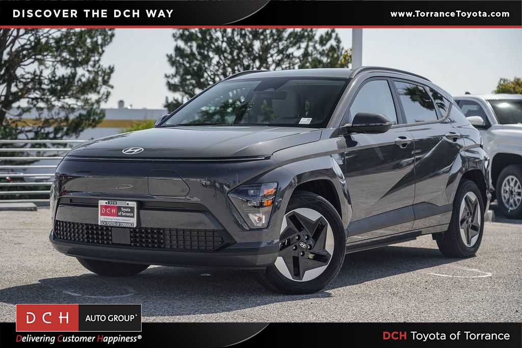 Used 2024 Hyundai Kona SEL FWD video 1