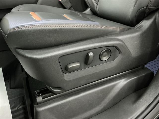 New 2026 GMC Sierra 1500 AT4 w/ AT4 Premium Package AWD/4WD image 25