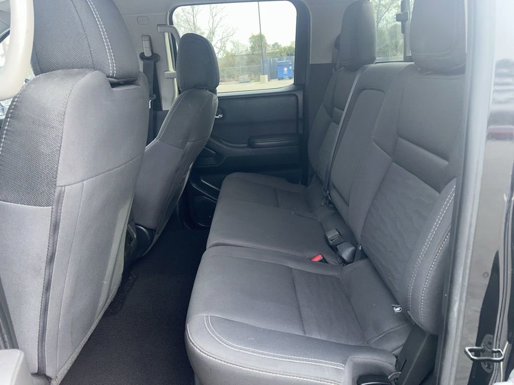 Used 2023 Nissan Frontier SV w/ Technology Package image 21