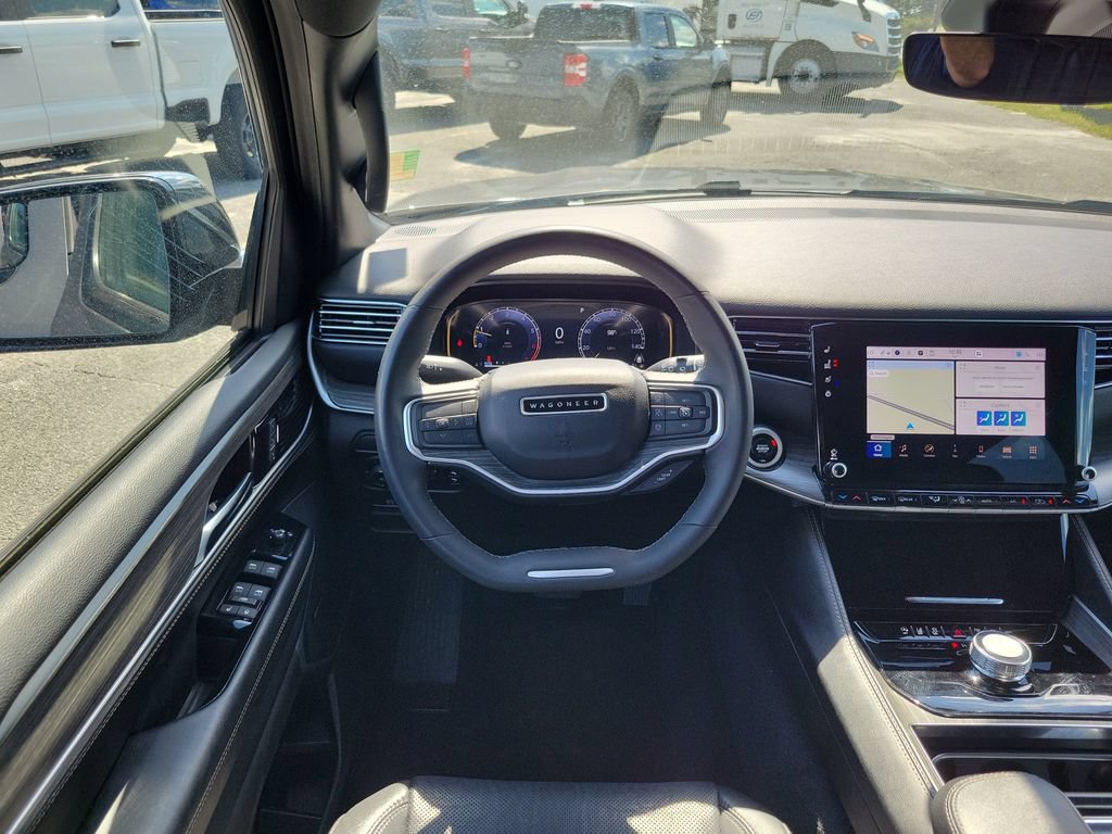 Used 2024 Jeep Wagoneer Series II RWD image 14