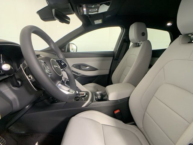 Certified 2024 Jaguar E-PACE R-Dynamic SE image 12