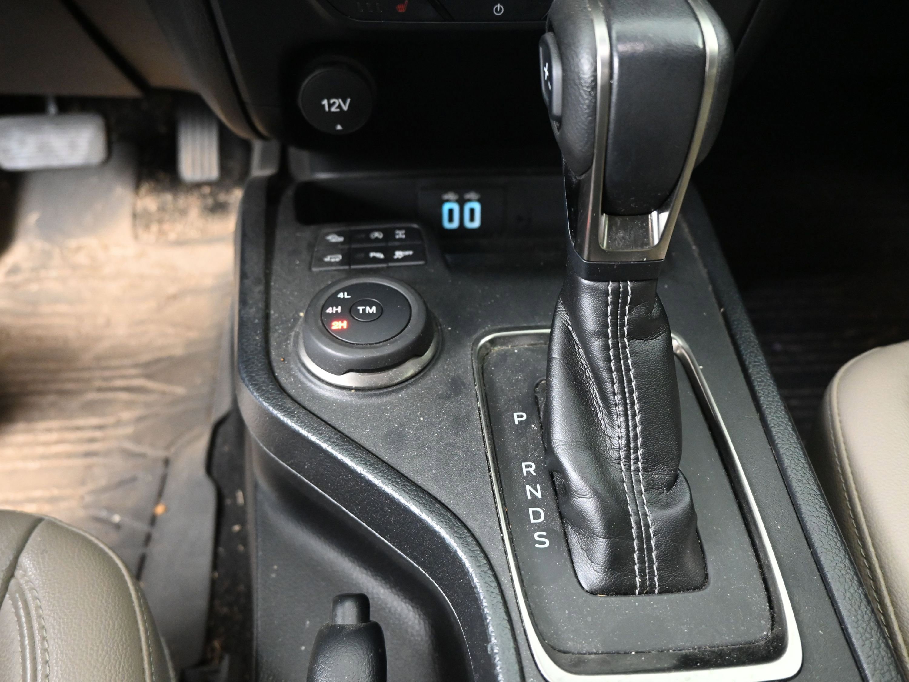 Used 2022 Ford Ranger Lariat w/ Equipment Group 501A High image 15