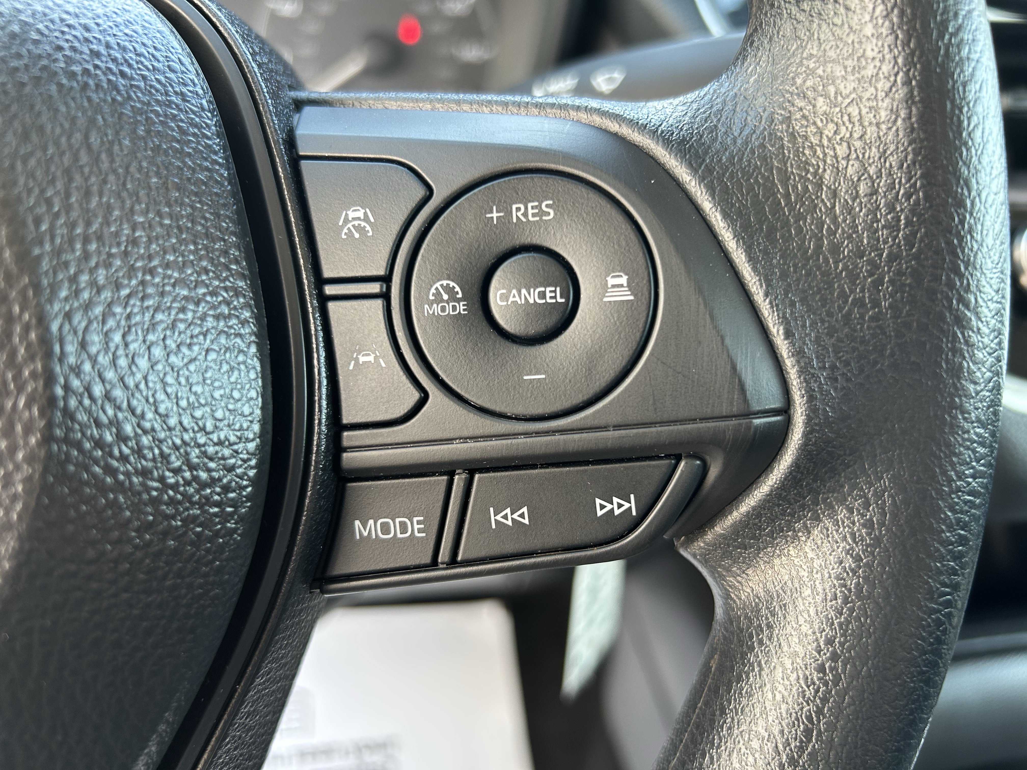 Certified 2025 Toyota Corolla LE FWD image 23
