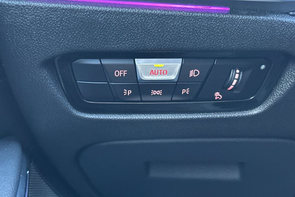 Used 2020 BMW M340i w/ Premium Package image 31