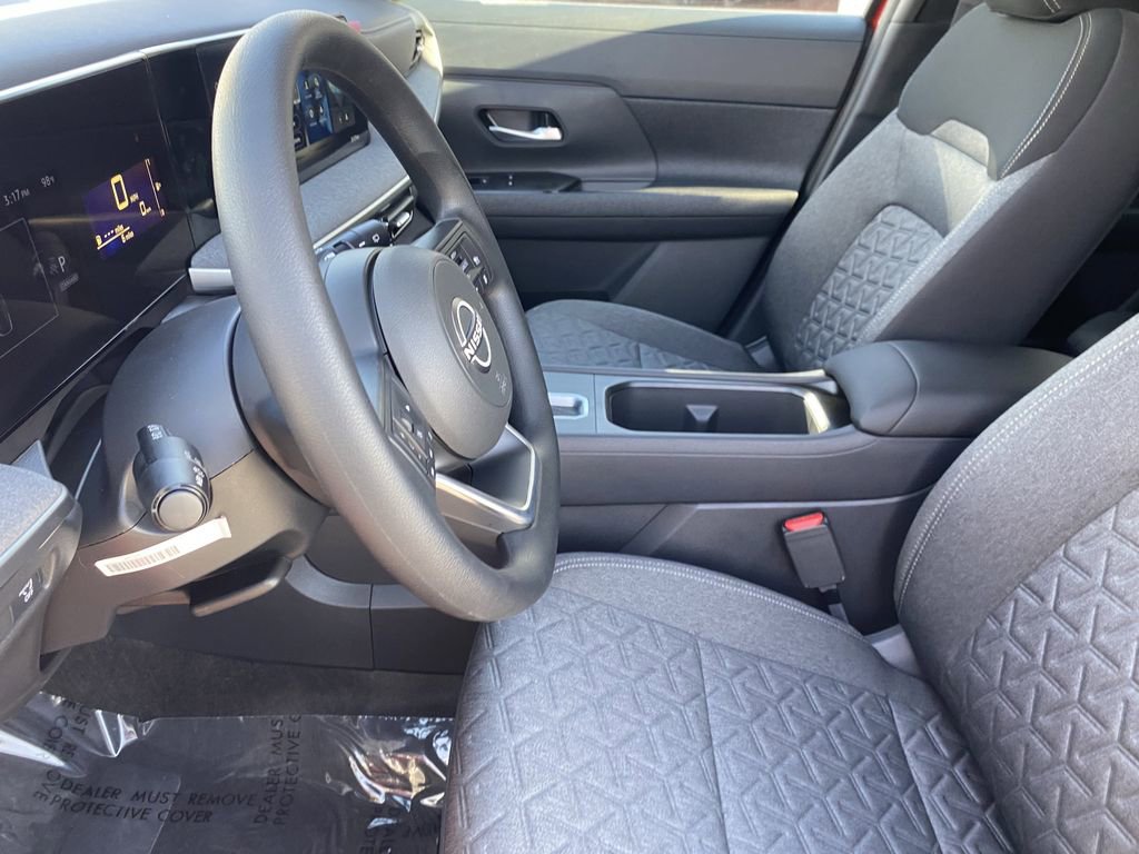 New 2026 Nissan Kicks SV image 14