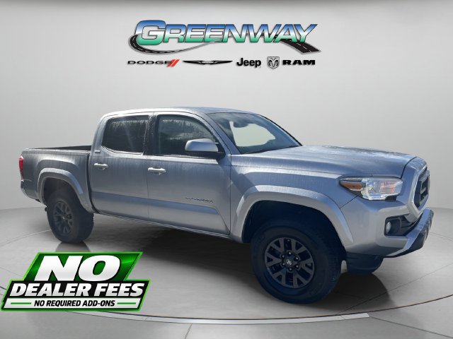 Used 2020 Toyota Tacoma SR5 RWD image 1