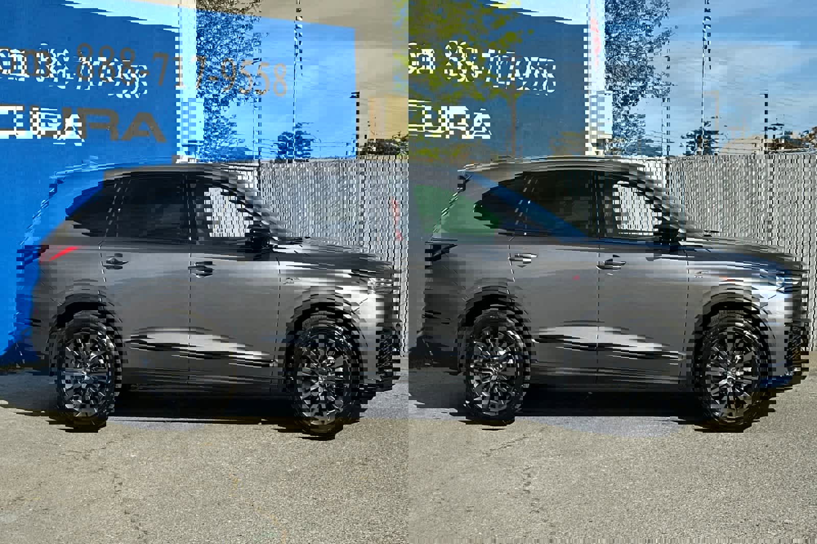 Used 2025 Acura MDX A-Spec image 3