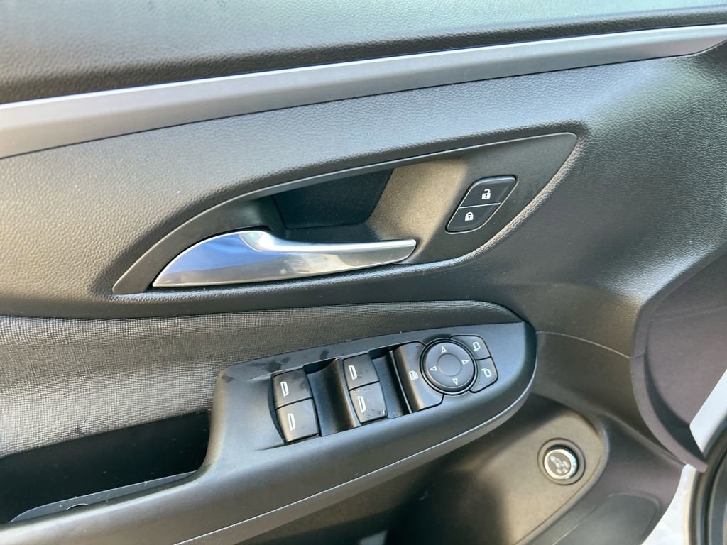 Used 2025 Buick Envista Preferred w/ Convenience I Package FWD image 25