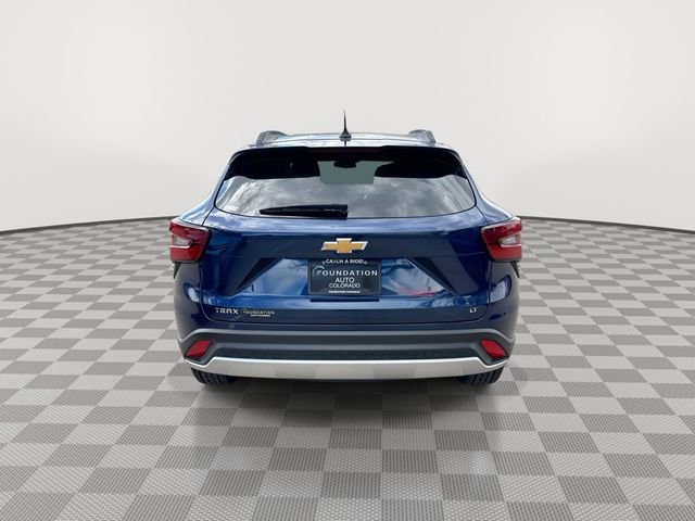 Used 2024 Chevrolet Trax LT image 8