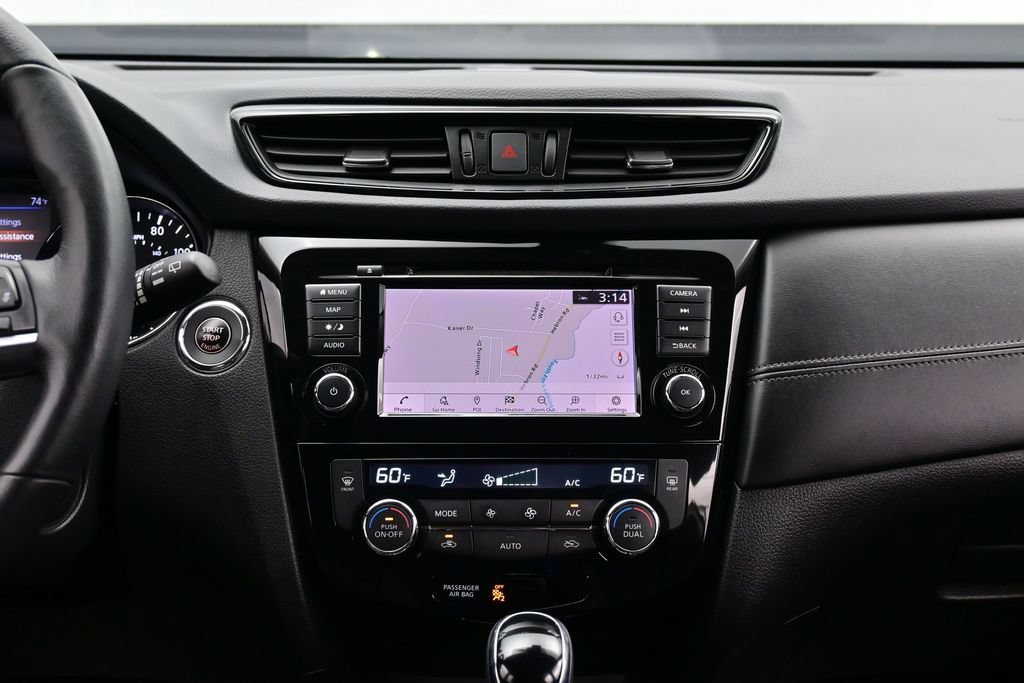 Used 2018 Nissan Rogue SL AWD/4WD image 46