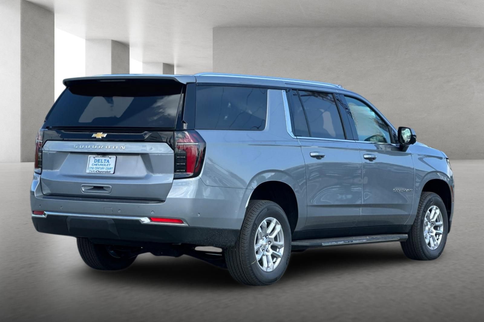 New 2026 Chevrolet Suburban LS AWD/4WD image 4