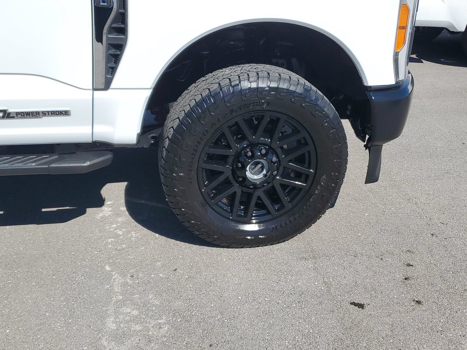 Used 2023 Ford F350 XL w/ 360-Degree Camera Package AWD/4WD image 6