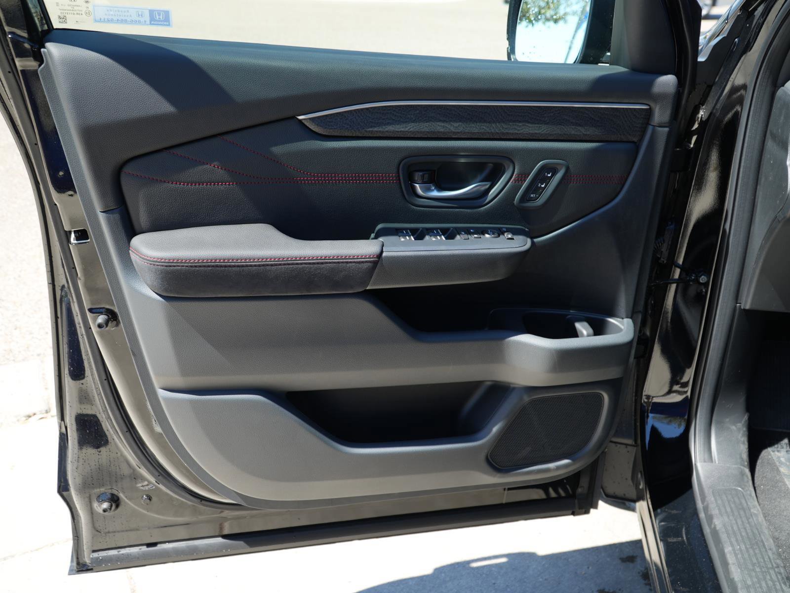 New 2026 Honda Pilot Black Edition image 13