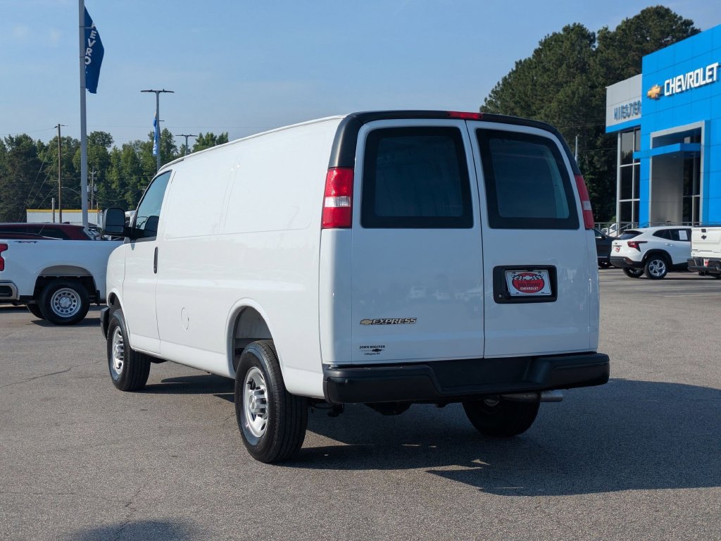 New 2026 Chevrolet Express 2500 RWD image 5