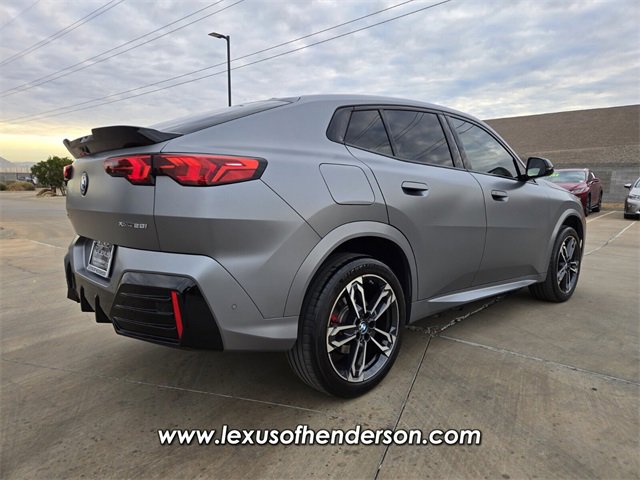 Used 2024 BMW X2 xDrive28i w/ M Sport Package image 6