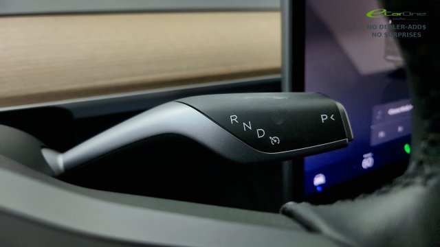 Used 2025 Tesla Model Y Long Range RWD image 61