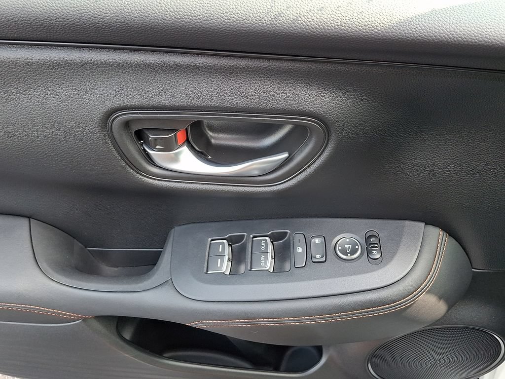Used 2024 Honda HR-V Sport image 14
