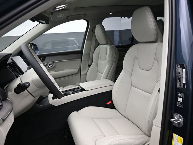 New 2026 Volvo XC90 B6 Ultra w/ Protection Package image 9