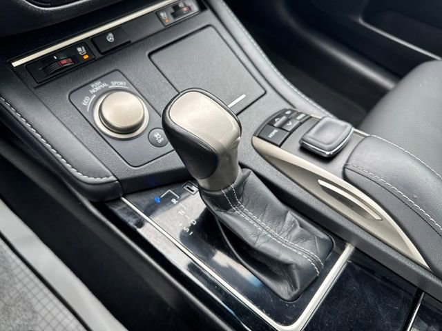 Used 2017 Lexus ES 350 w/ Navigation System Package image 24