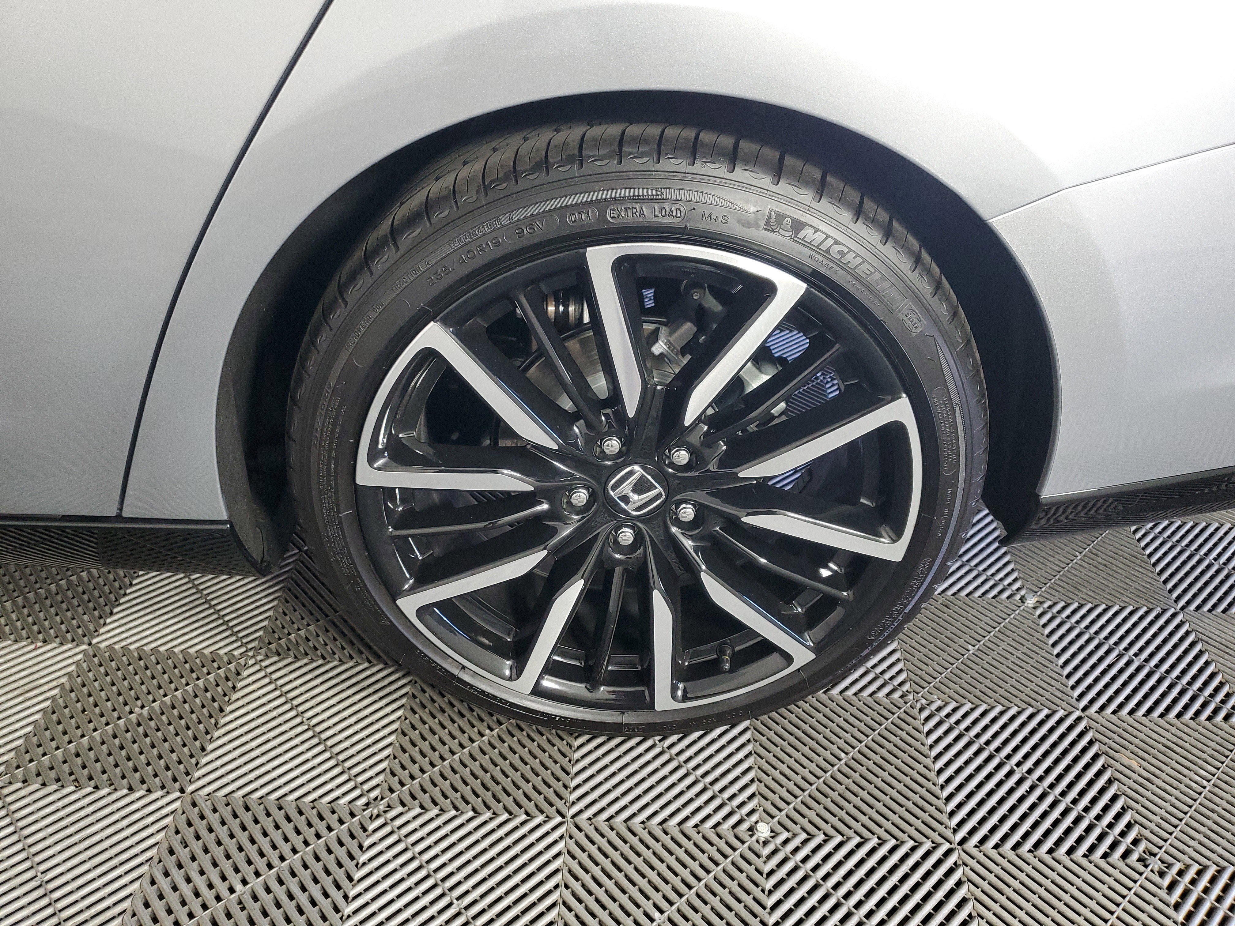 New 2025 Honda Accord Touring image 11