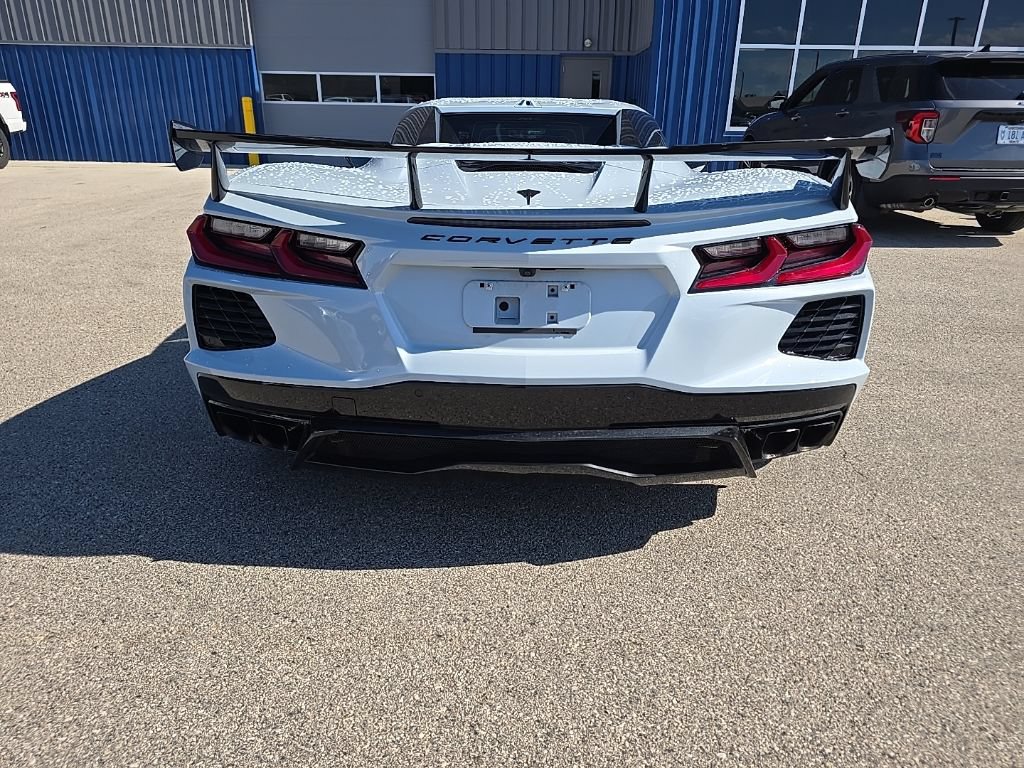 Used 2023 Chevrolet Corvette Stingray Preferred Conv w/ Z51 Performance Package RWD image 5