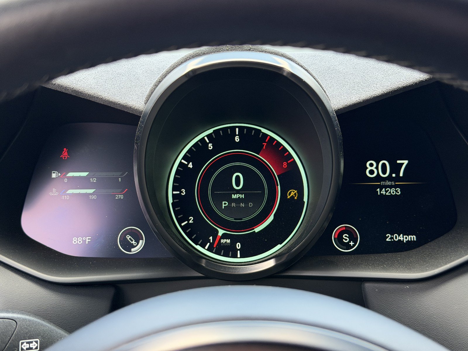 Used 2022 Aston Martin V8 Vantage Coupe RWD image 6