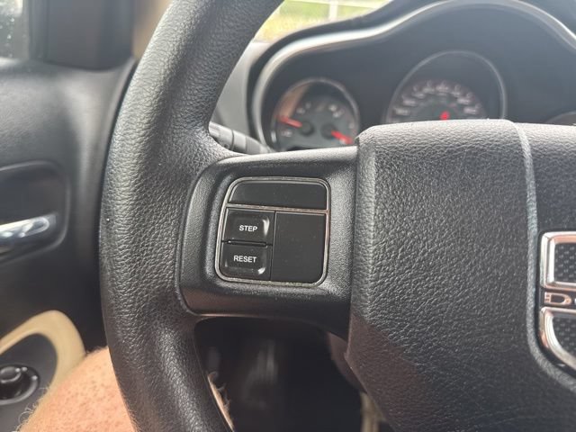 Used 2014 Dodge Avenger SE FWD image 21