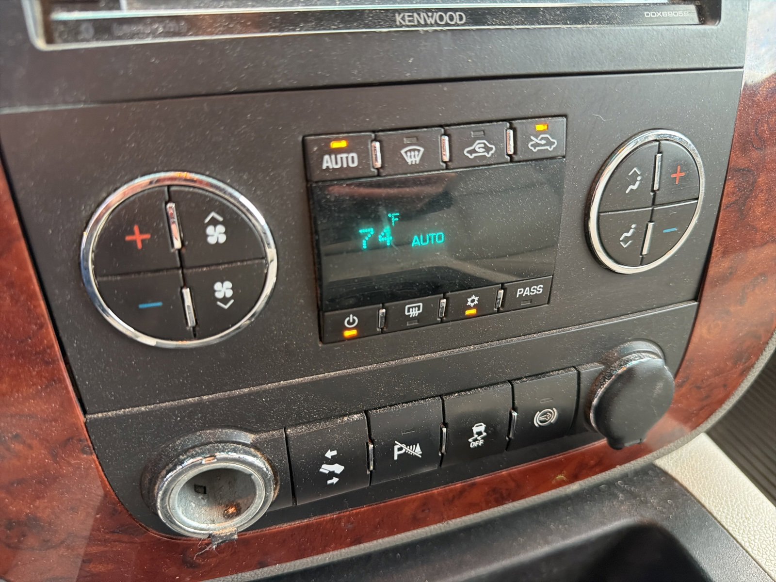 Used 2012 Chevrolet Silverado 2500 LTZ image 21