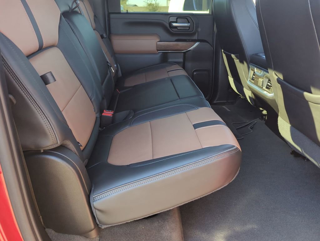 Used 2023 Chevrolet Silverado 2500 High Country w/ Technology Package image 27