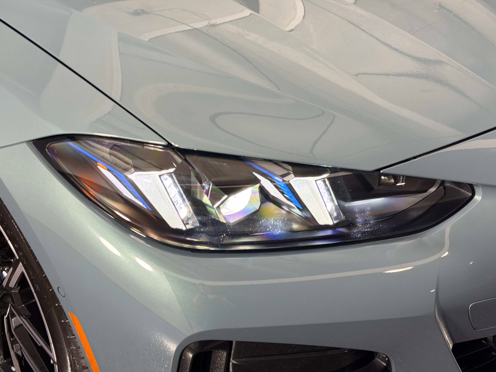 Used 2025 BMW i4 xDrive40i w/ M Sport Package image 9