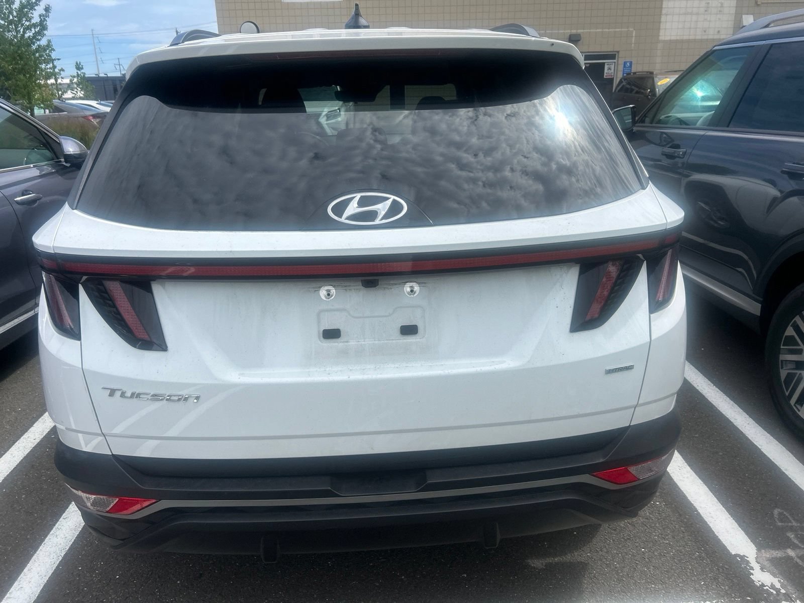 Certified 2023 Hyundai Tucson SEL AWD/4WD image 4