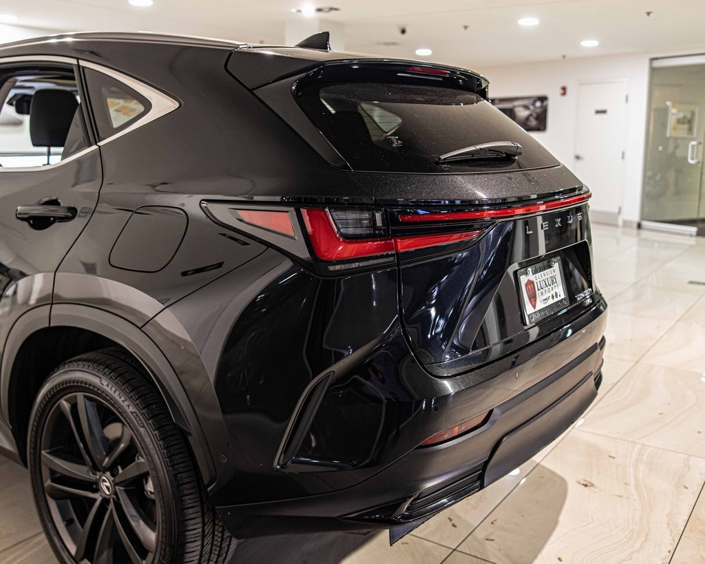 Used 2025 Lexus NX 450h+ AWD w/ Luxury Package image 14