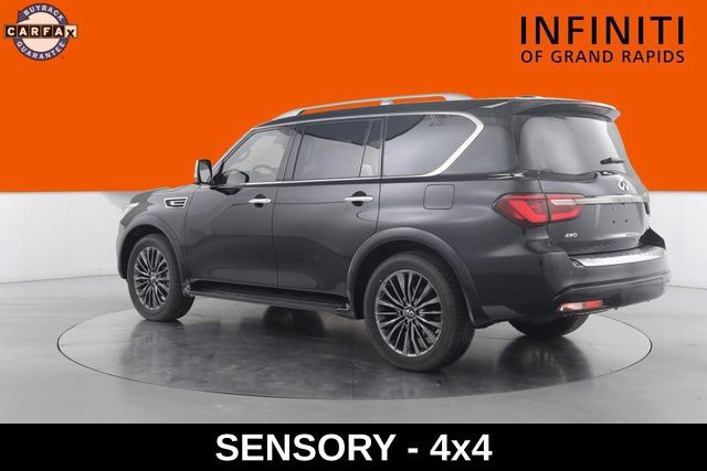 Used 2024 INFINITI QX80 Premium Select AWD/4WD image 5