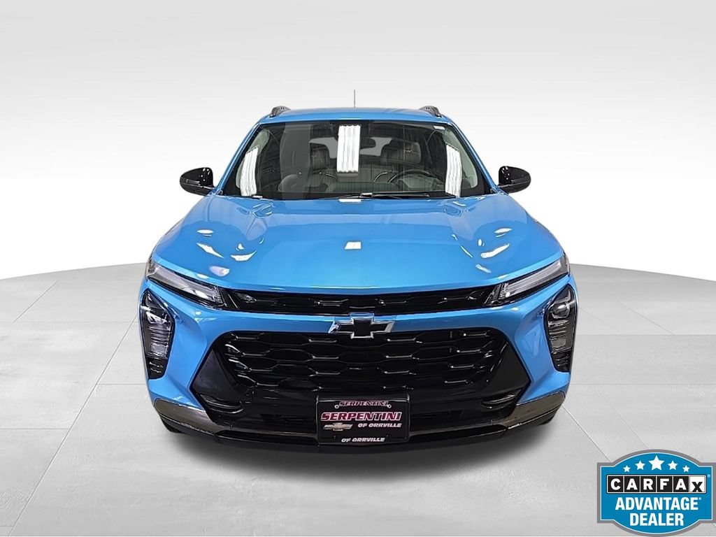 Used 2025 Chevrolet Trax ACTIV w/ Driver Confidence Package FWD image 2