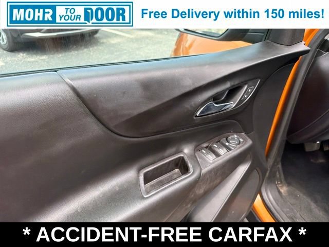 Used 2018 Chevrolet Equinox LT FWD image 13